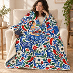 Chile y alegria blanket, wrapped around a reader