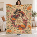 Amor Eterno blanket, held open