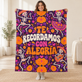 Te Recordamos con Alegría blanket, held open
