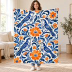Pajaros de ceramica blanket, held open